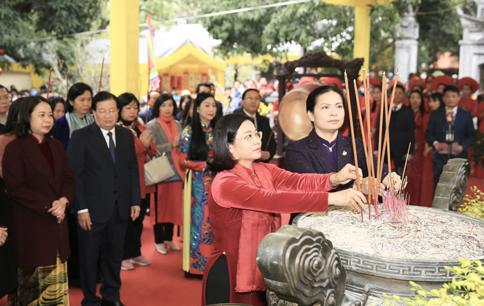 Kỷ niệm 1983 năm Khởi nghĩa Hai Bà Trưng và khai mạc Lễ hội đền Hai Bà Trưng năm 2023