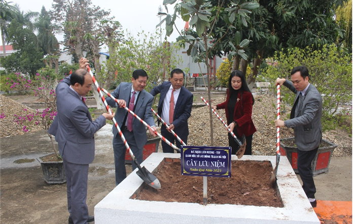 Sở Lao động - Thương binh và Xã hội Hà Nội phát động “Tết trồng cây đời đời nhớ ơn Bác Hồ” Xuân Quý Mão năm 2023