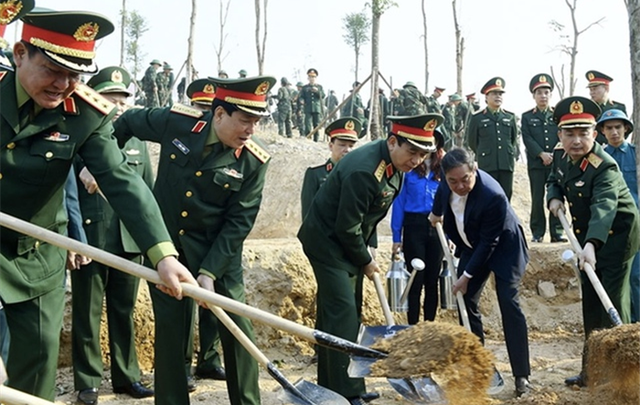 Bộ Quốc phòng phát động Tết trồng cây “Đời đời nhớ ơn Bác Hồ” nhân dịp Xuân Quý Mão 2023