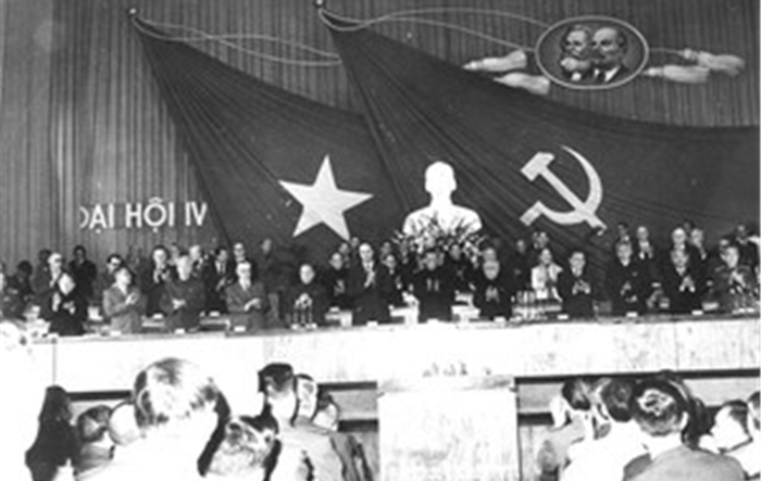 [Infographic] Đại hội lần thứ IV của Đảng