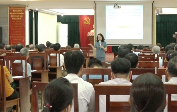 Tăng cường triển khai, thực hiện Chỉ thị số 15-CT/TU của Thành uỷ nhằm nâng cao trách nhiệm trong công tác hòa giải ở cơ sở
