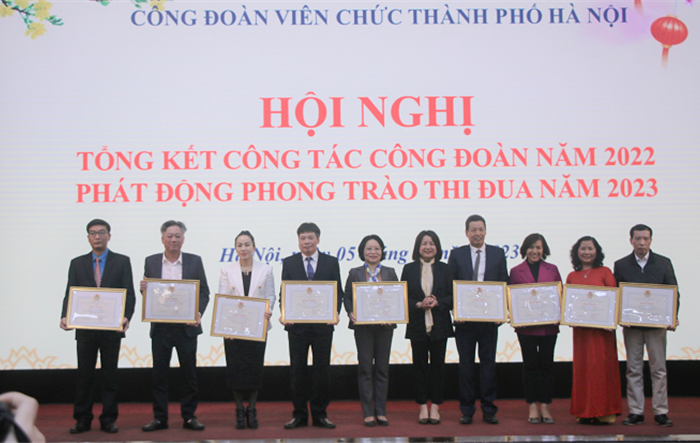 Công đoàn Viên chức thành phố phát động phong trào thi đua năm 2023