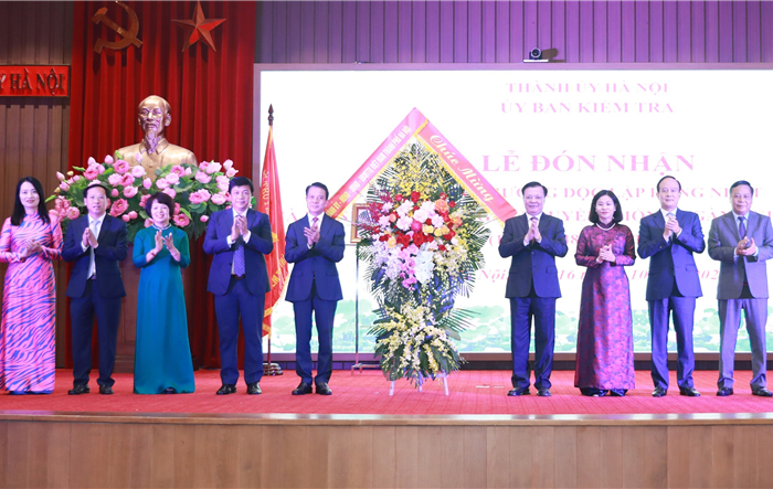 Giữ vững sự tôn nghiêm của kỷ luật Đảng 