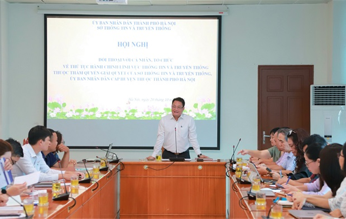 Hội nghị đối thoại, tháo gỡ “nút thắt” về thủ tục hành chính