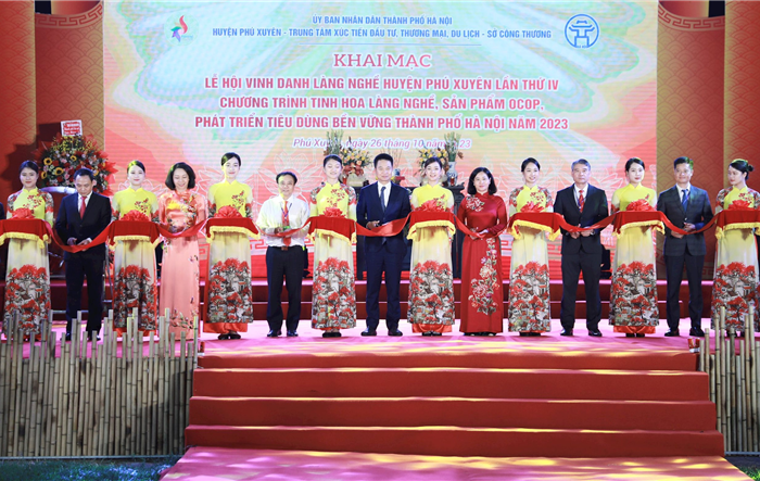 Lễ hội vinh danh làng nghề huyện Phú Xuyên lần thứ IV