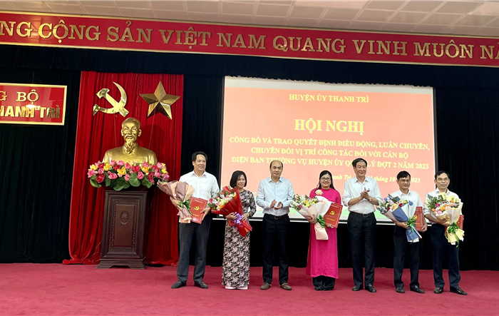 Huyện ủy Thanh Trì  công bố quyết định luân chuyển công tác đợt II năm 2023