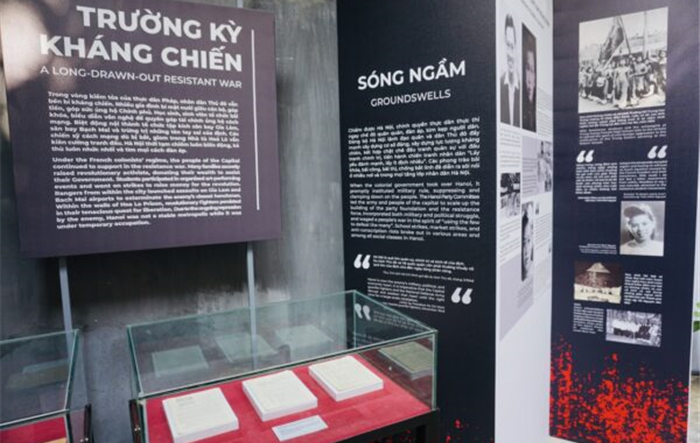 Tái hiện lịch sự tại lễ Trưng bày “Sông Hồng cuộn sóng”