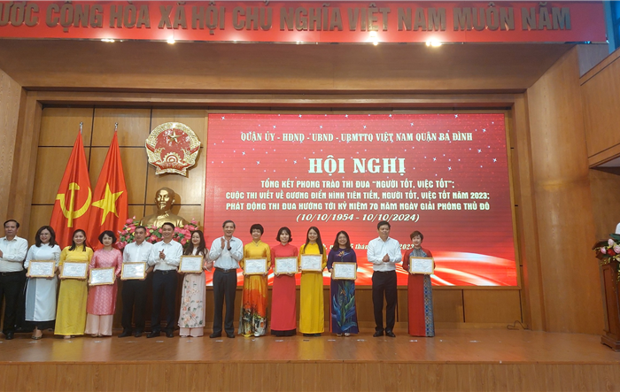 Quận Ba Đình tổng kết phong trào “Người tốt, việc tốt” năm 2023