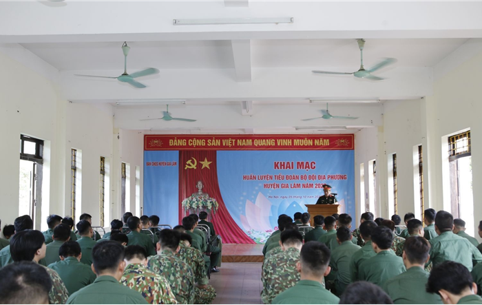Huyện Gia Lâm khai mạc huấn luyện Tiểu đoàn Bộ đội địa phương năm 2023