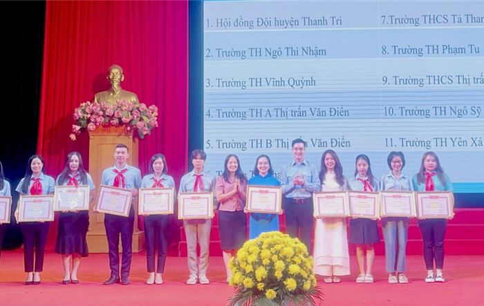 Huyện Thanh Trì: Tổng kết công tác Đoàn - Đội và phong trào thanh thiếu nhi năm học 2022 - 2023