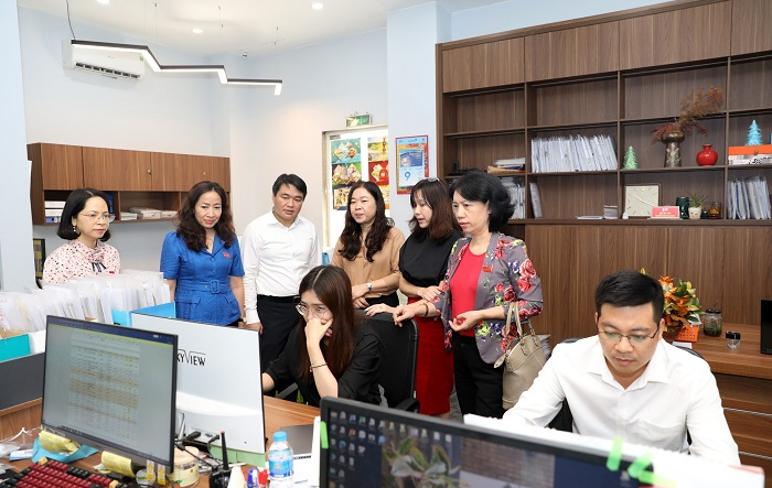 Ban Pháp chế HĐND thành phố Hà Nội giám sát về công tác tổ chức đấu giá