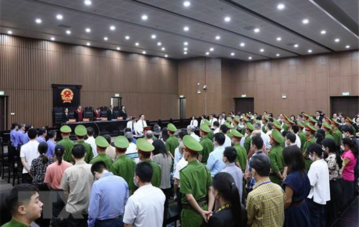 Đặt tính liêm chính của cán bộ trong chống tham nhũng lên hàng đầu