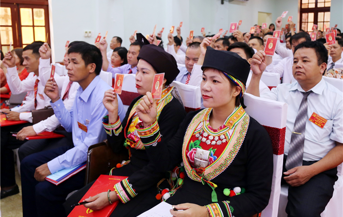 Đấu tranh, ngăn chặn, đẩy lùi tình trạng tố cáo sai sự thật của một số cán bộ, đảng viên hiện nay
