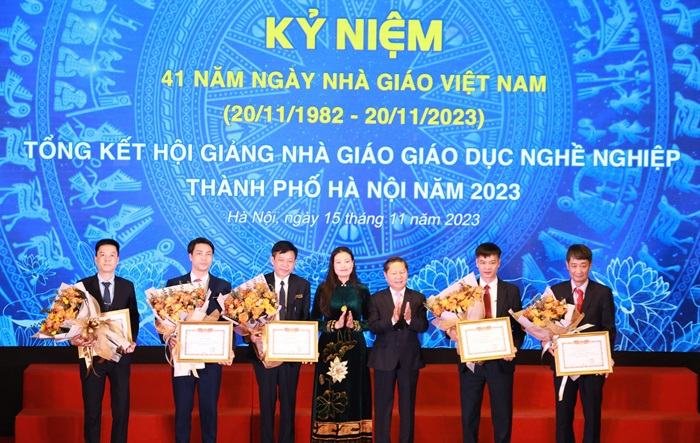 130 nhà giáo đạt thành tích xuất sắc tại Hội giảng nhà giáo giáo dục nghề nghiệp năm 2023