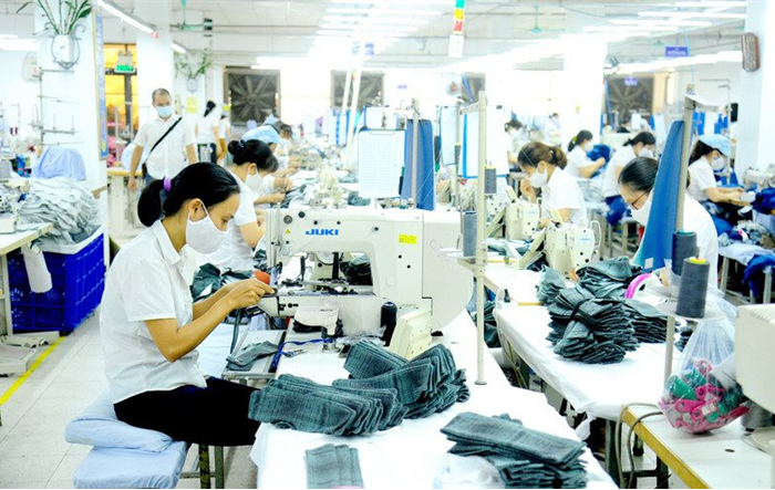 Thực hiện tổng kết 15 năm xây dựng giai cấp công nhân thời kỳ đẩy mạnh công nghiệp hóa, hiện đại hóa