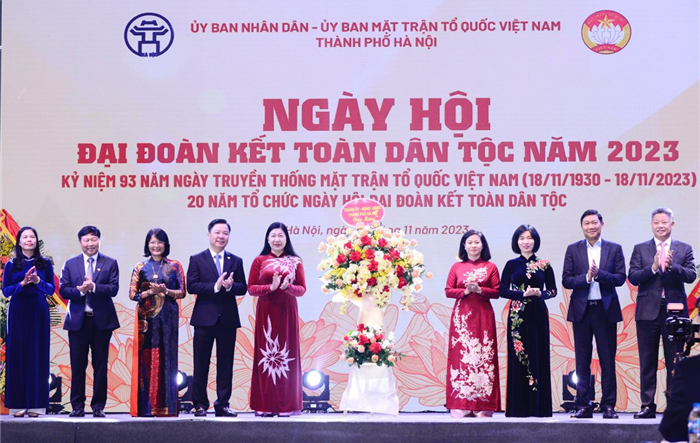Chung sức, đồng lòng thực hiện tốt chủ trương của Đảng, chính sách, pháp luật của Nhà nước