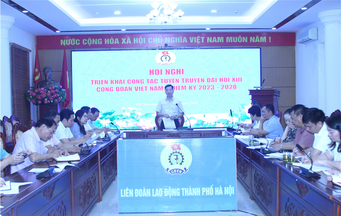 Liên đoàn Lao động thành phố: Triển khai công tác tuyên truyền trực quan Đại hội XIII Công đoàn Việt Nam