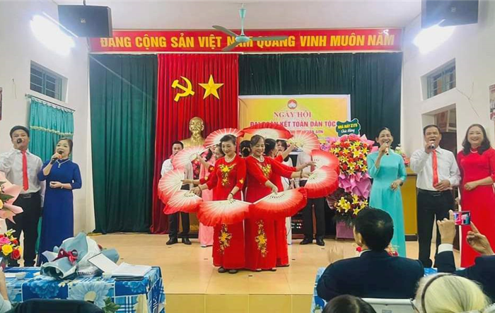 100% thôn, tổ dân phố hoàn thành tổ chức Ngày hội Đại đoàn kết toàn dân tộc