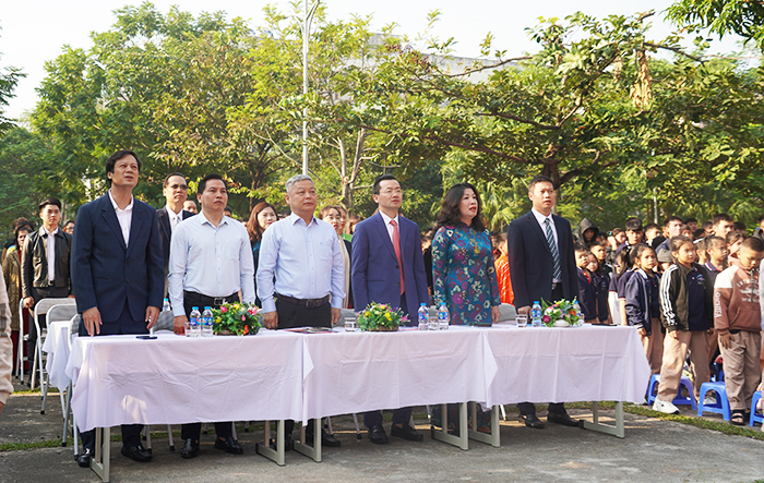 Trường phổ thông năng khiếu thể dục thể thao Hà Nội kỷ niệm 41 năm Ngày Nhà giáo Việt Nam