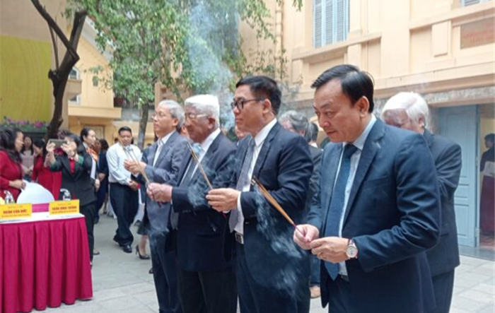 Lễ khai mạc Trưng bày “Một số địa danh lịch sử cách mạng kháng chiến tiêu biểu ở Hà Nội”
