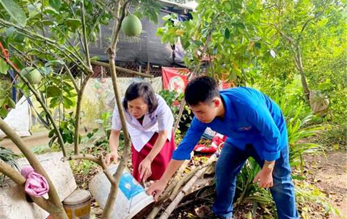 Thị xã Sơn Tây giao ban công tác phòng chống dịch bệnh và công tác y tế cơ sở