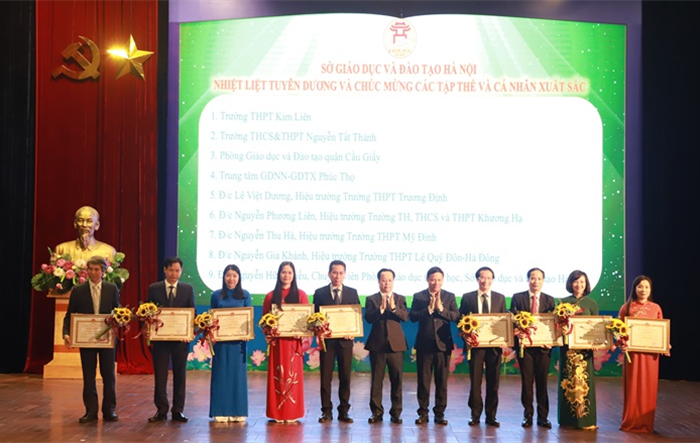 Sở Giáo dục và Đào tạo Hà Nội sẽ tiếp tục cải tiến hình thức tuyển sinh trực tuyến 