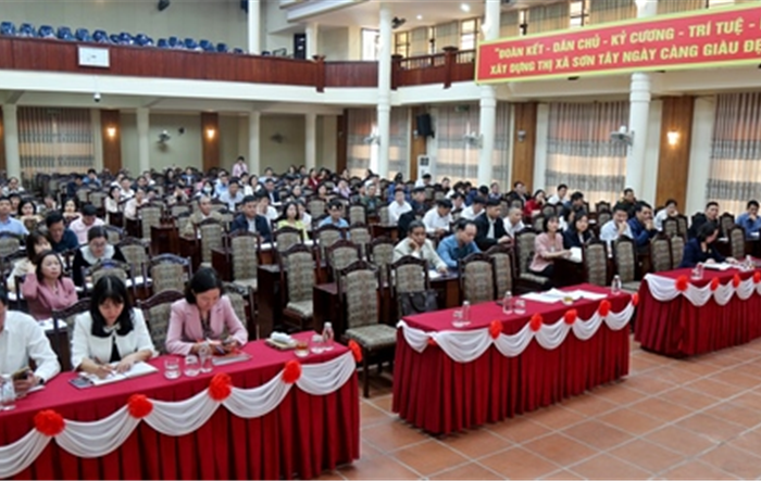 Thị xã Sơn Tây triển khai văn bản mới về công tác cán bộ và kiểm điểm, đánh giá đảng viên, tổ chức Đảng