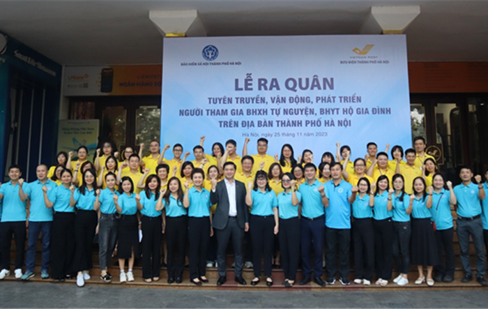 Lễ ra quân vận động người dân tham gia BHXH tự nguyện tại Hà Nội
