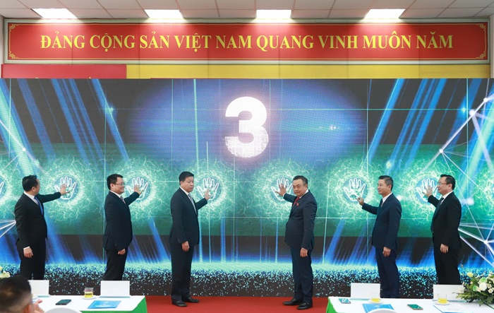 Thành phố Hà Nội: Thí điểm hệ thống vé điện tử cho giao thông công cộng