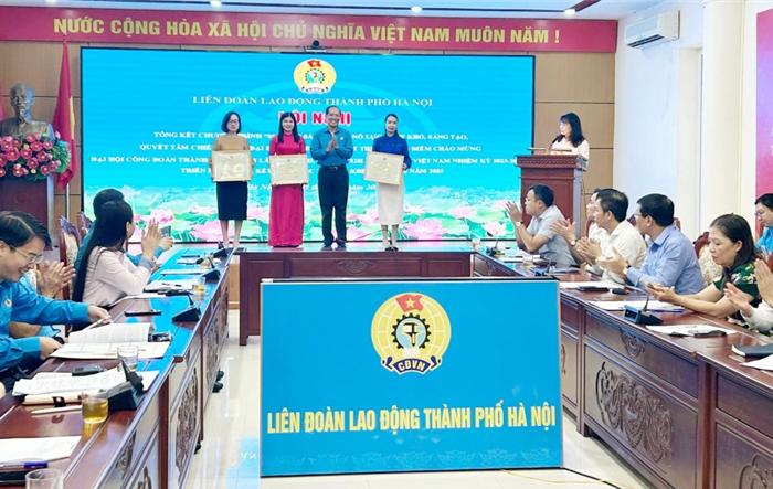 Hội nghị tổng kết Chương trình “1 triệu sáng kiến nỗ lực vượt khó, sáng tạo, quyết tâm chiến thắng đại dịch Covid-19” 