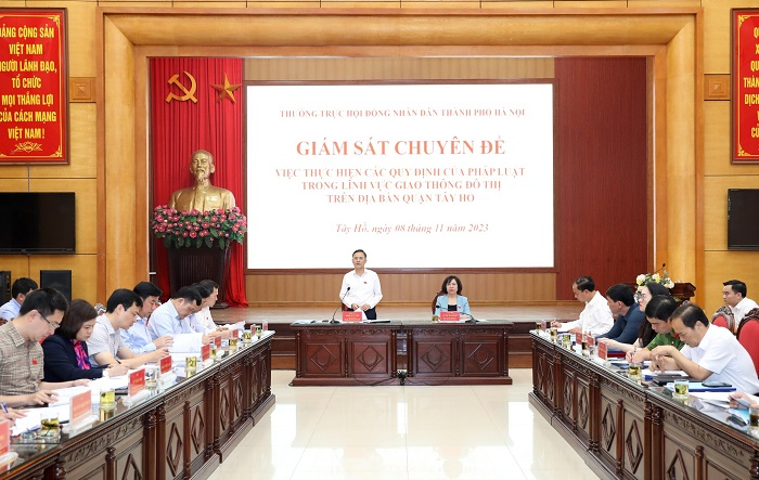 Đề xuất quận Tây Hồ nên phát triển giao thông xanh ở khu vực ven Hồ Tây