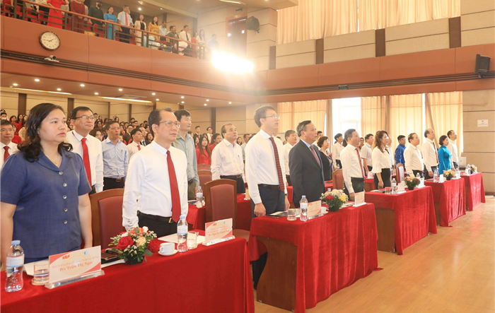 Đại học Luật Hà Nội tổ chức Lễ kết nạp Đảng cho 77 quần chúng ưu tú