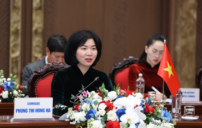 Tăng cường quan hệ hữu nghị truyền thống giữa Thủ đô Hà Nội với Thủ đô Viêng Chăn