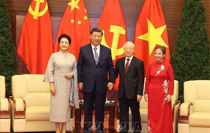 Tổng Bí thư Nguyễn Phú Trọng chia tay Tổng Bí thư, Chủ tịch nước Trung Quốc Tập Cận Bình