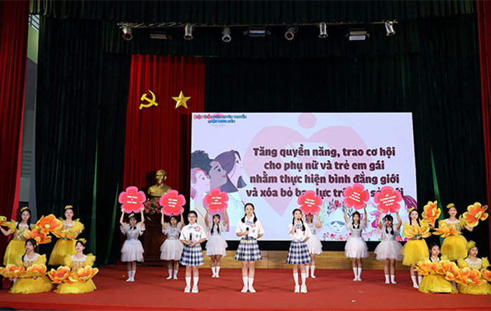 Huyện Đông Anh đạt Giải Nhất cuộc thi “Nhà báo tương lai với Thành phố an toàn cho phụ nữ và trẻ em”