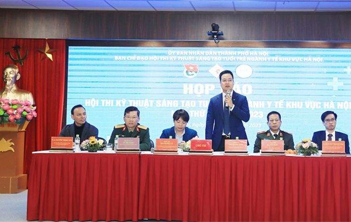 Chấm giải Hội thi Kỹ thuật sáng tạo tuổi trẻ ngành y tế khu vực Hà Nội lần thứ 30