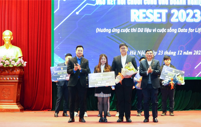 Chung kết cuộc thi "Thử thách công nghệ ứng dụng trí tuệ nhân tạo vào kết nối chuỗi cung ứng doanh nghiệp vừa và nhỏ - RESET 2023"