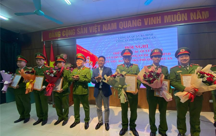 Quyết định của trưởng Công an quận Ba Đình về bố trí Cảnh sát khu vực
