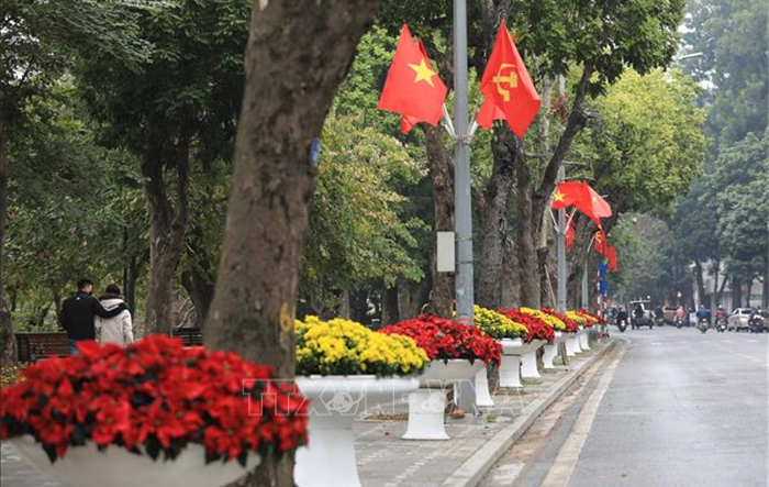 Chỉ thị về việc tổ chức phục vụ Tết Nguyên đán Giáp Thìn năm 2024 trên địa bàn thành phố Hà Nội