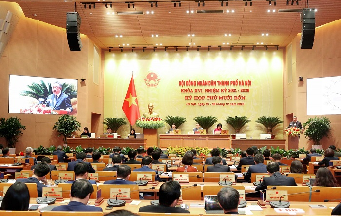 Chủ tịch UBND thành phố Hà Nội Trần Sỹ Thanh: Thành phố ưu tiên những tuyến đường giao thông kết nối với các tỉnh giáp ranh Hà Nội
