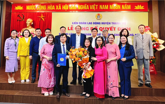 Huyện Thanh Trì thành lập công đoàn cơ sở Trường Cao đẳng Hà Nội