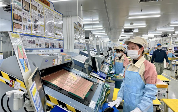 Thành phố Hà Nội phấn đấu hoàn thành các mục tiêu, chỉ tiêu, nhiệm vụ được Chính phủ giao