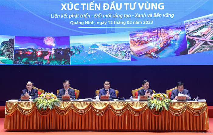  Đồng bằng Sông Hồng phải thực sự là vùng động lực phát triển hàng đầu 