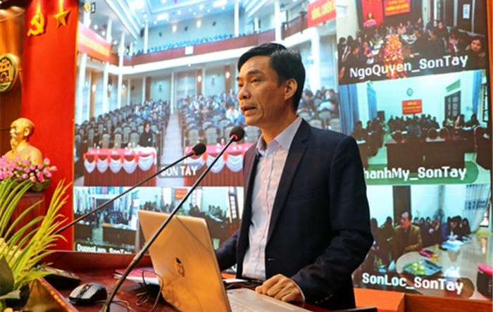 Thị uỷ Sơn Tây: Tập huấn triển khai ứng dụng phần mềm "Sổ tay đảng viên điện tử" và "Điều hành tác nghiệp quản lý đảng viên"