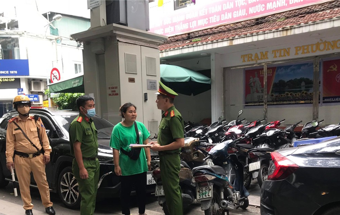 Tổng kiểm tra, xử lý, giải quyết vi phạm về trật tự, an toàn giao thông, trật tự đô thị, trật tự công cộng