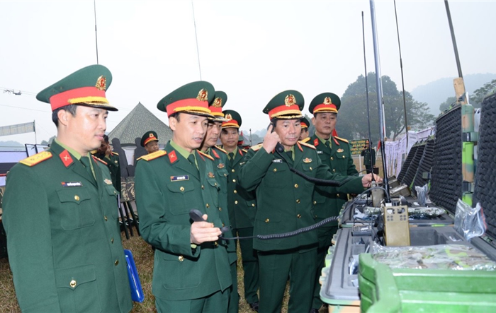Phó Tư lệnh Bộ Tư lệnh Thủ đô kiểm tra công tác chuẩn bị huấn luyện chiến sĩ mới năm 2023