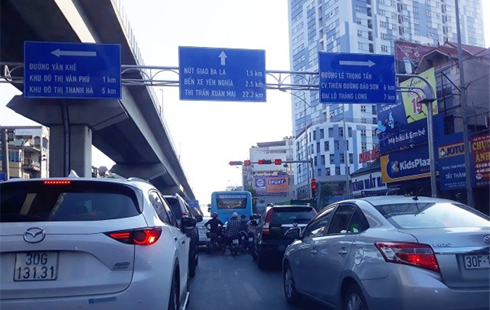 Thí điểm tổ chức lại giao thông nút Lê Trọng Tấn - Quang Trung - Văn Khê