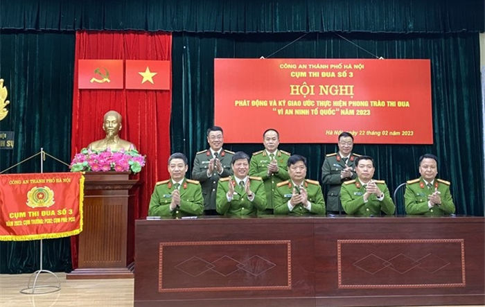 Cụm thi đua số 3, Công an thành phố ký giao ước thi đua năm 2023