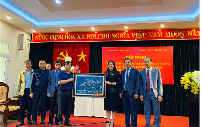 UBND tỉnh Điện Biên học tập, trao đổi kinh nghiệm về xây dựng mô hình Trung tâm Công tác xã hội tại thành phố Hà Nội