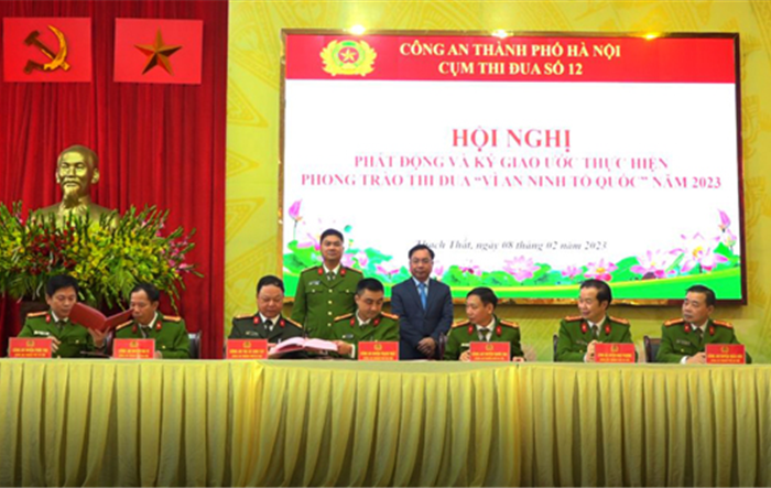 Cụm thi đua số 12, Công an thành phố ký giao ước thực hiện phong trào thi đua “Vì An ninh Tổ quốc” năm 2023
